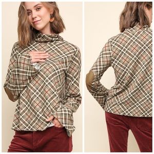 🆕Umgee Lettuce Trim Suede Elbow Top